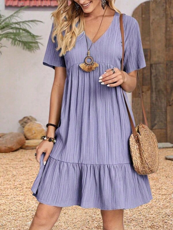 Vestido Vacacional con Cuello en V y Dobladillo Volanteado - Image 13
