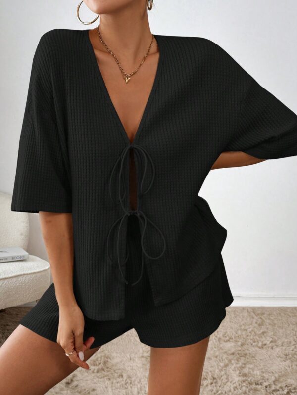 Conjunto Casual de Top con Hombros Caídos y Shorts - Image 5