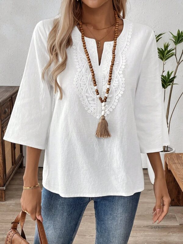 Blusa Casual de Manga Tres Cuartos en Color Sólido con Cuello V - Image 12