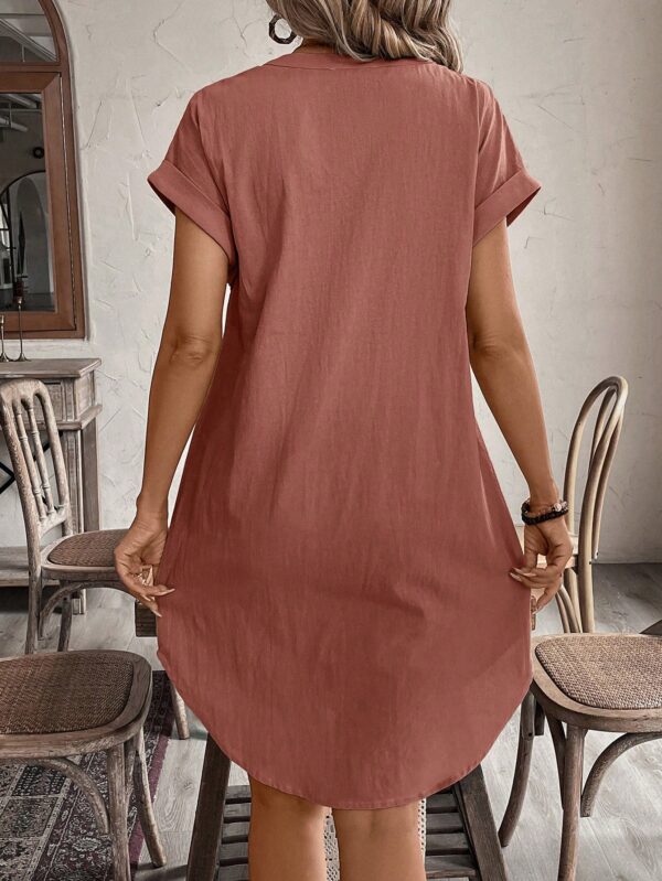 Vestido Mini Casual de Manga Corta con Botones Frontales - Image 23