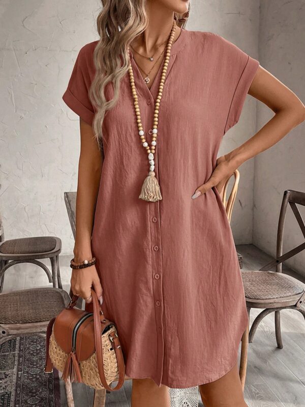 Vestido Mini Casual de Manga Corta con Botones Frontales - Image 27