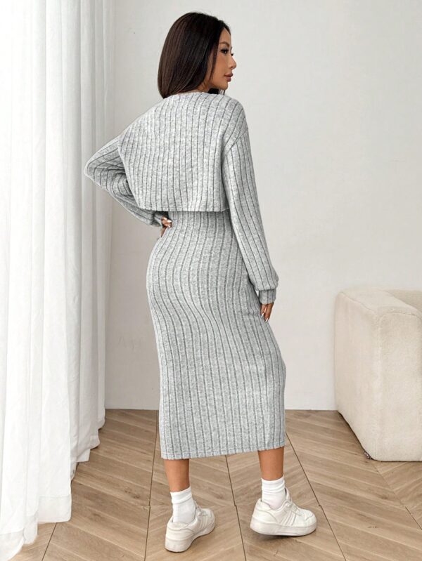 Conjunto Otoñal de Chaqueta y Vestido Midi Ajustado de Punto - Image 14