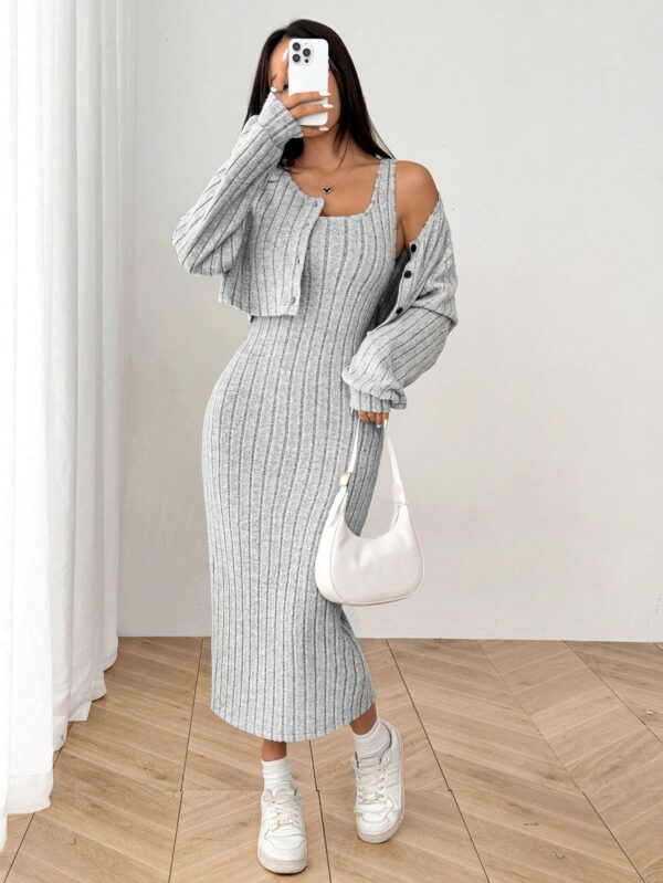 Conjunto Otoñal de Chaqueta y Vestido Midi Ajustado de Punto - Image 15