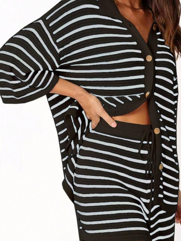 Set Casual de Camisa a Rayas y Shorts Sueltos - Image 10