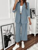Conjunto de Blazer y Pantalón a Rayas con Puños Dobladillos