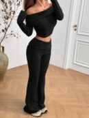 Set de Top Corto y Pantalones Acampanados con Hombros Descubiertos