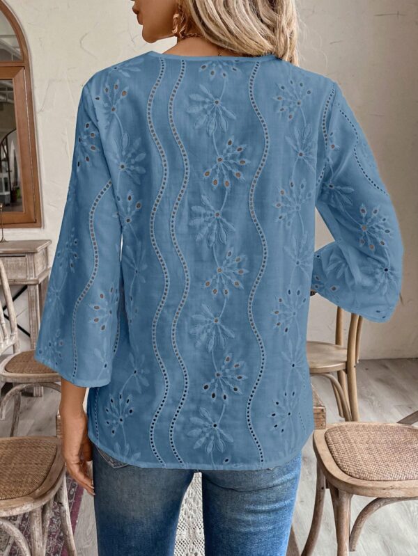 Blusa Casual de Manga Tres Cuartos en Color Sólido con Cuello V - Image 54