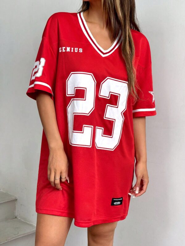 Vestido Casual de Verano con Escote en V y Estampado de Letras y Números - Image 33