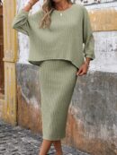 Set Casual de Top con Manga Murciélago y Falda Tejidos