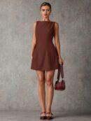 Vestido Elegante Sin Mangas con Espalda Descubierta y Corte A