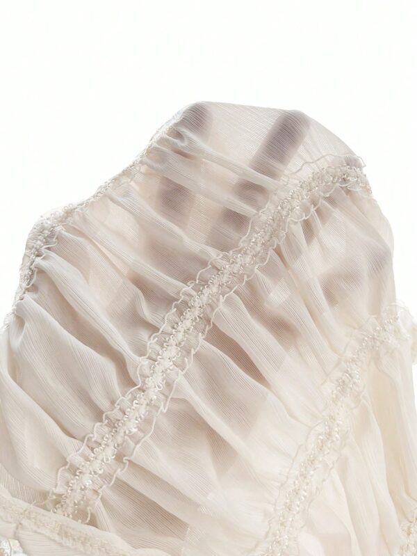 Top Camisola Acordonado con Volantes y Transparencia Semi-Sheer - Image 59