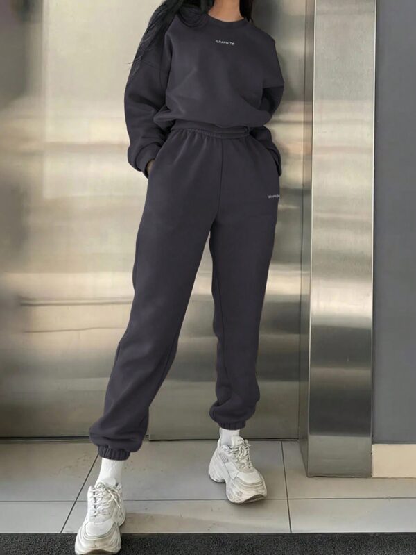 Conjunto Casual de Buzo y Pantalón con Estampado de Letras (2 Piezas) - Image 4