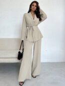 Set Elegante y Casual de Shacket y Pantalón con Cinturón