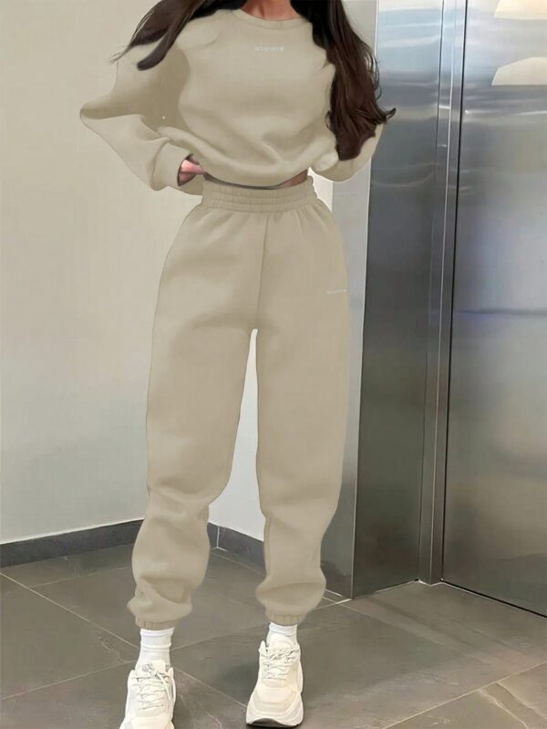 Conjunto Casual de Buzo y Pantalón con Estampado de Letras (2 Piezas) - Image 22