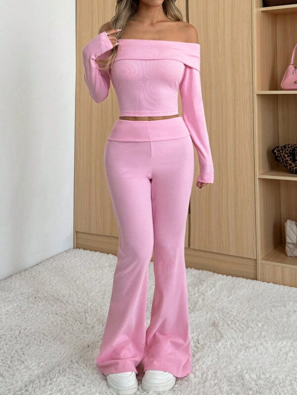 Set de Top Corto y Pantalones Acampanados con Hombros Descubiertos - Image 43