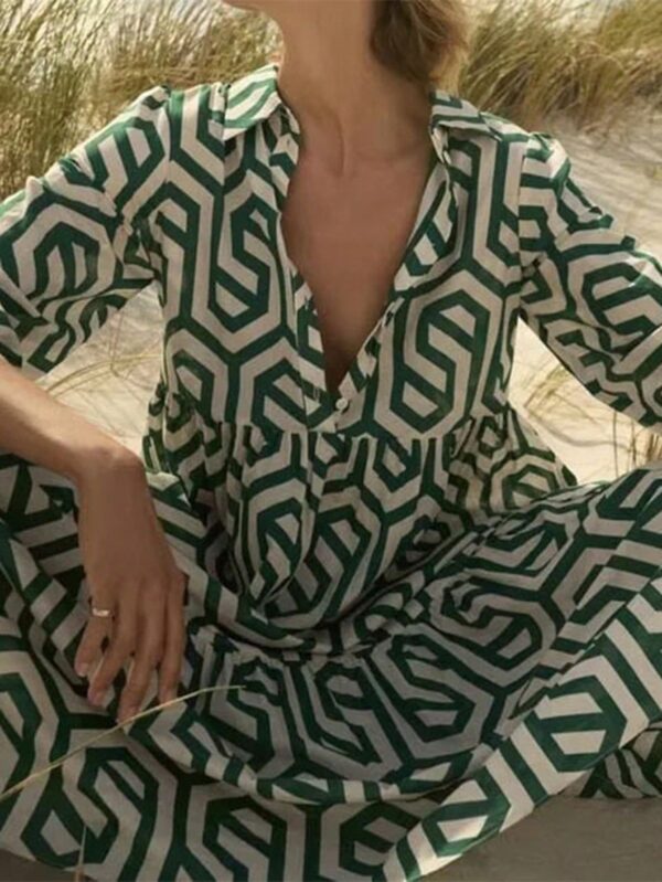 Vestido Camisero con Estampado Geométrico y Manga Larga - Image 3