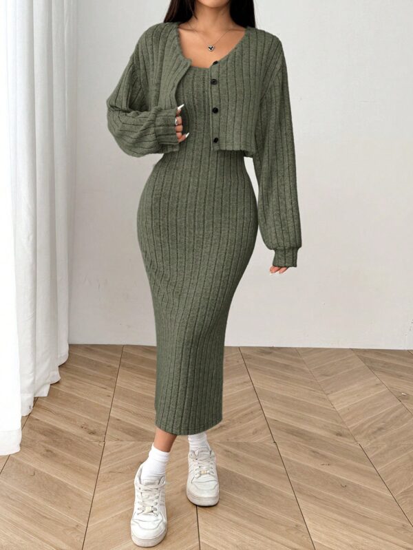 Conjunto Otoñal de Chaqueta y Vestido Midi Ajustado de Punto - Image 9