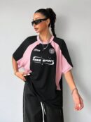 Remera Oversize Deportiva con Estampado de Bloques de Colores
