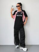 Remera Oversize Deportiva con Estampado de Bloques de Colores