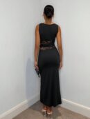 Vestido Largo Elegante con Detalles de Encaje y Abertura