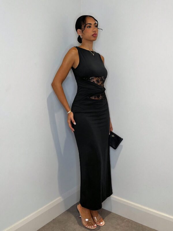 Vestido Largo Elegante con Detalles de Encaje y Abertura - Image 5