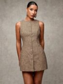 Vestido Corto Casual de Lana a Cuadros con Botones Frontales