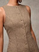 Vestido Corto Casual de Lana a Cuadros con Botones Frontales