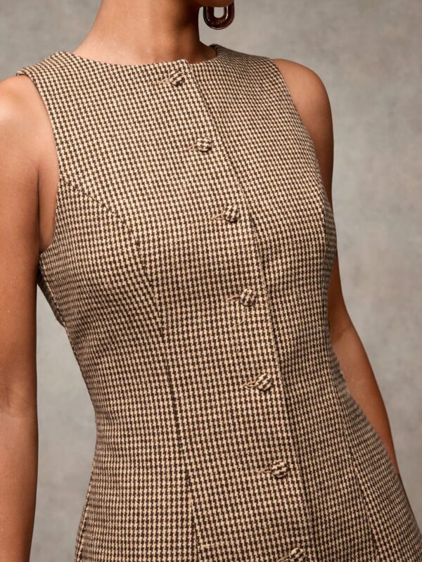Vestido Corto Casual de Lana a Cuadros con Botones Frontales - Image 12