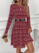 Vestido Corto a Cuadros con Manga Larga y Cuello Redondo