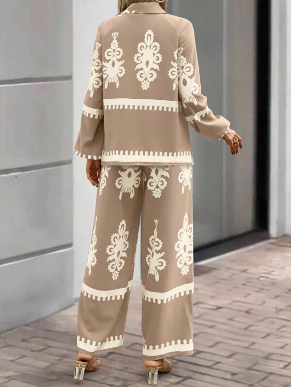 Conjunto Casual de Pantalón y Blusa Manga Larga Estampada - Image 17