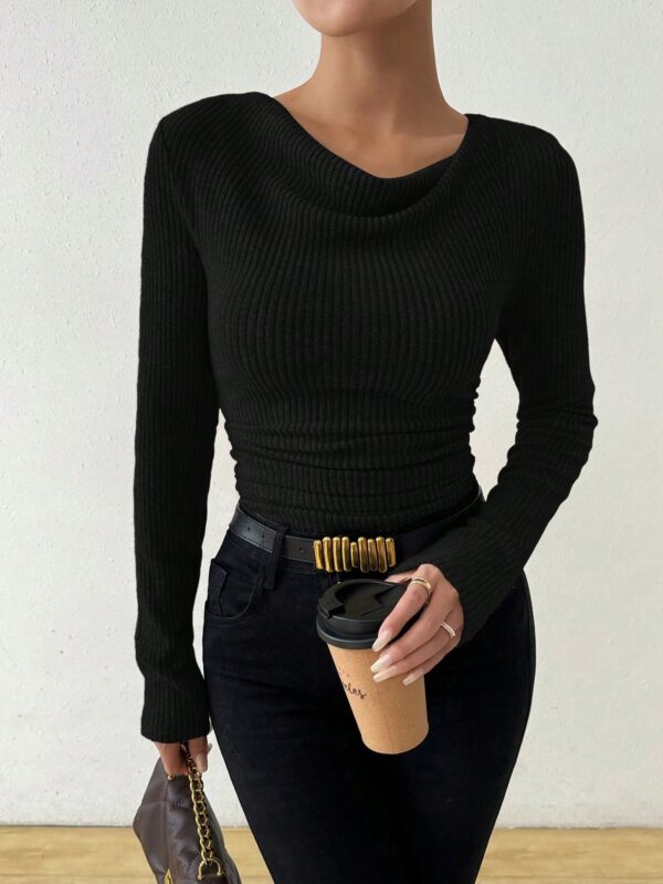Camiseta Asimétrica Vintage con Cuello Drapeado y Manga Larga Ajustada - Image 27