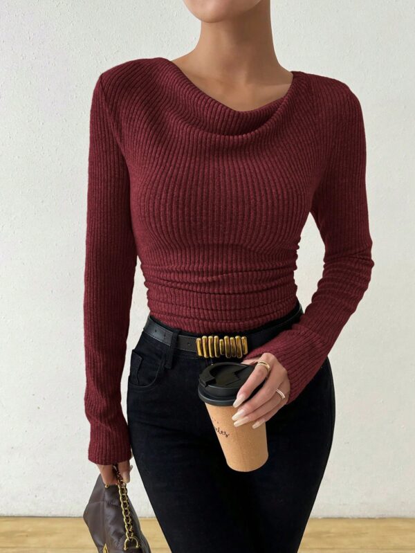 Camiseta Asimétrica Vintage con Cuello Drapeado y Manga Larga Ajustada - Image 43