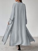 Conjunto de Abrigo Largo y Pantalones Anchos con Contraste