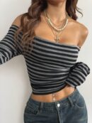 Remera a Rayas Gris y Negro, Hombros Descubiertos, Manga Larga