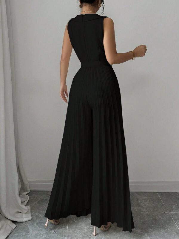 Mono Elegante de Doble Botonadura con Pliegues y Cinturón - Image 14