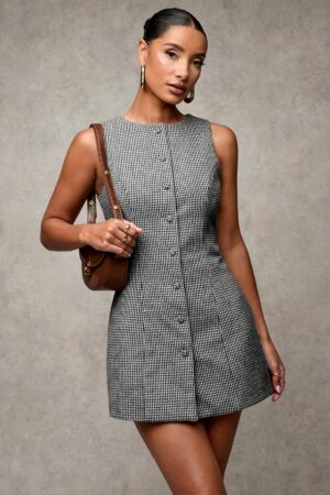 Vestido Corto Casual de Lana a Cuadros con Botones Frontales