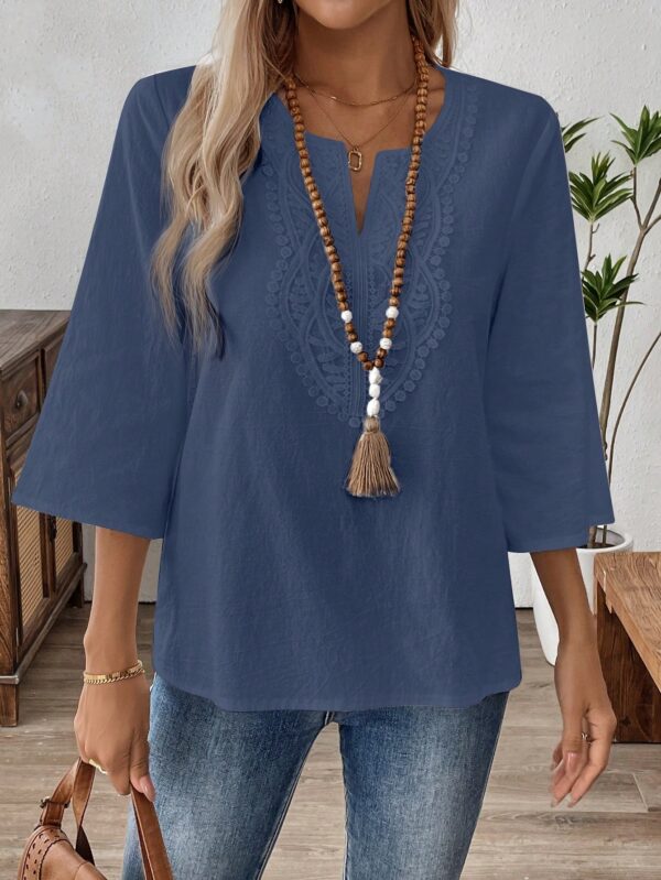 Blusa Casual de Manga Tres Cuartos en Color Sólido con Cuello V - Image 30