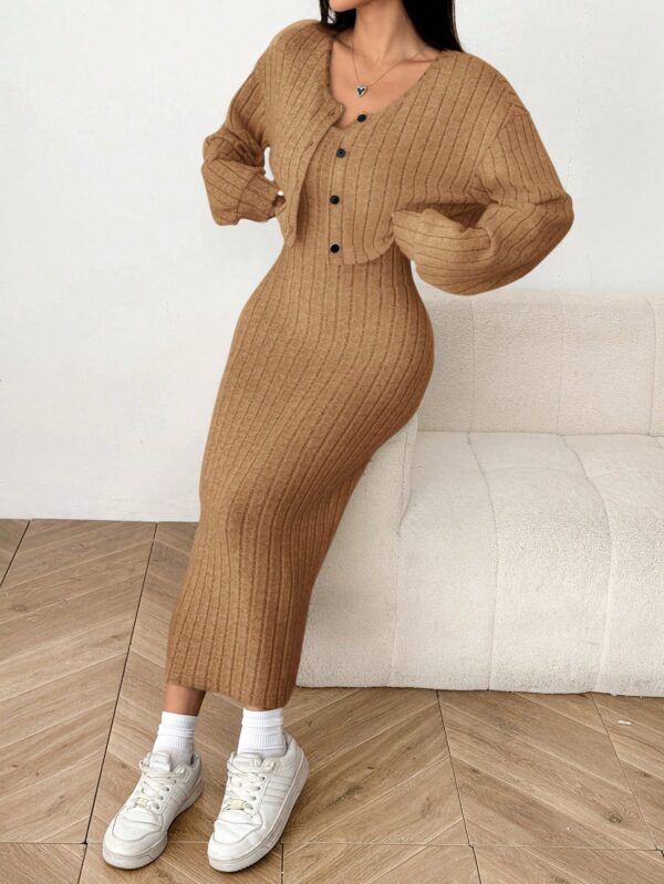 Conjunto Otoñal de Chaqueta y Vestido Midi Ajustado de Punto - Image 29