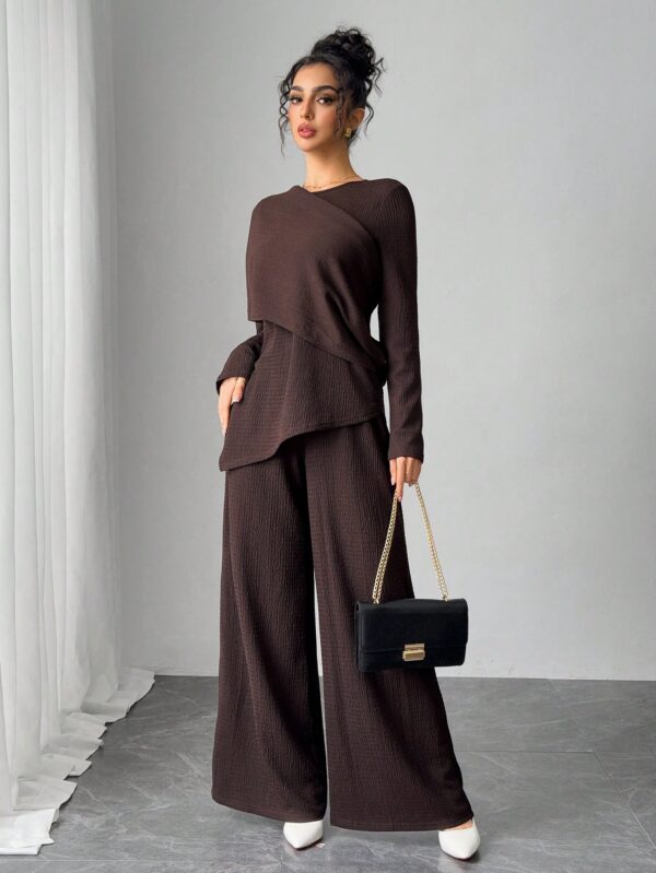 Conjunto Casual Modesto de Blusa y Pantalón - Image 10