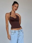Top Asimétrico sin Espalda con Cuello Halter en Café