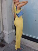 Set de Top Corto y Mini Falda Sin Mangas con Botones