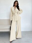 Set Elegante y Casual de Shacket y Pantalón con Cinturón