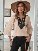 Blusa Casual de Manga Tres Cuartos en Color Sólido con Cuello V