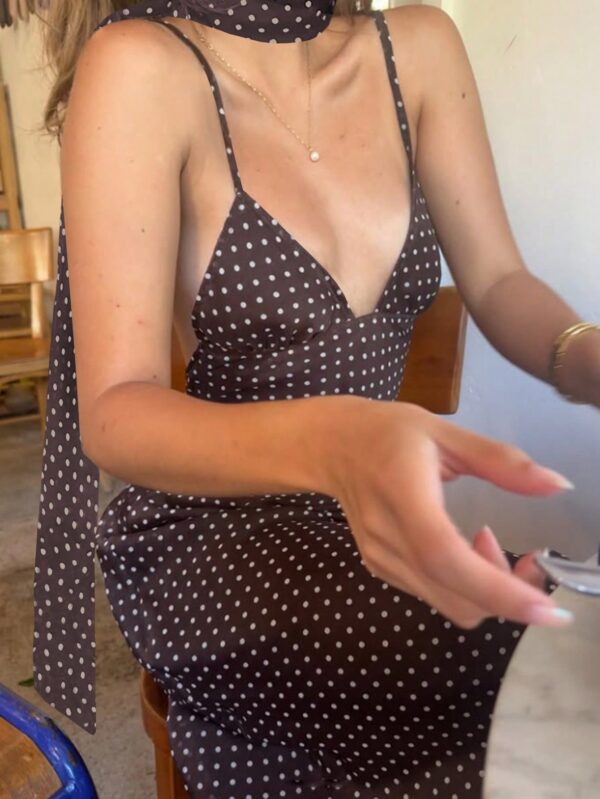Vestido Espalda Descubierta con Estampado de Lunares - Image 14