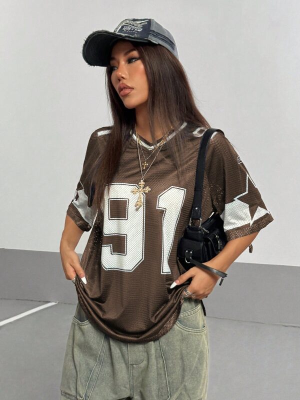 Camiseta Deportiva de Malla con Estampado Numérico y Manga Corta - Image 32