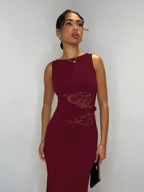 Vestido Largo Elegante con Detalles de Encaje y Abertura - Image 6