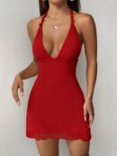Vestido Amarillo de Malla Petite con Cuello Halter