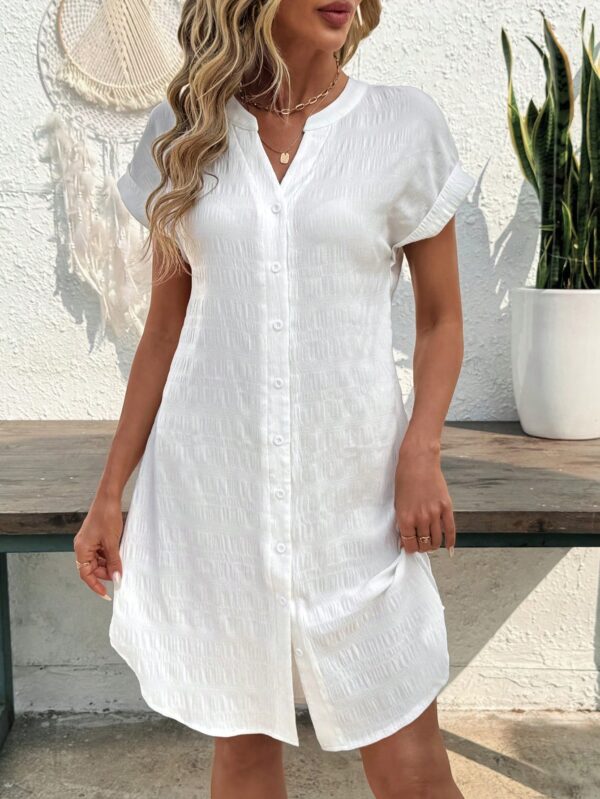 Vestido Mini Casual de Manga Corta con Botones Frontales - Image 15