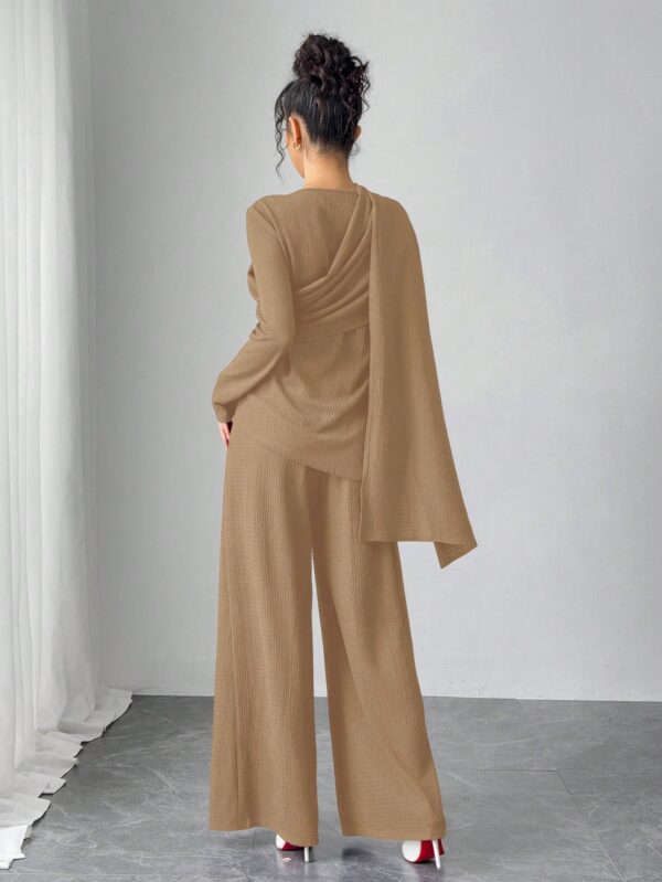 Conjunto Casual Modesto de Blusa y Pantalón - Image 2