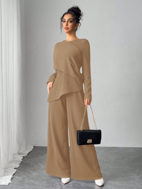Conjunto Casual Modesto de Blusa y Pantalón - Image 7